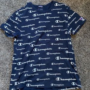 Navy blue Champion patterned shirt men’s medium